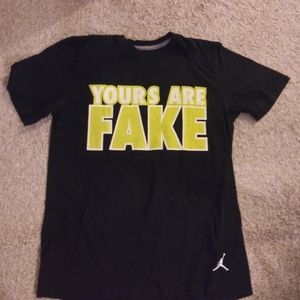 Nike tee shirt